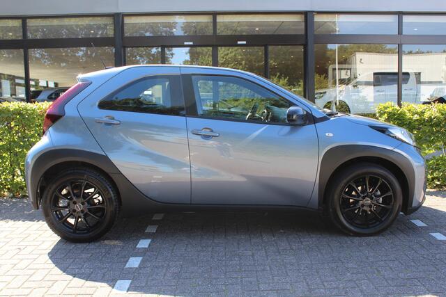 Toyota AYGO X 1.0 VVT-i MT Play | Rijklaar | LMV | Apple/Android | Camera | DAB+ | Bluetooth