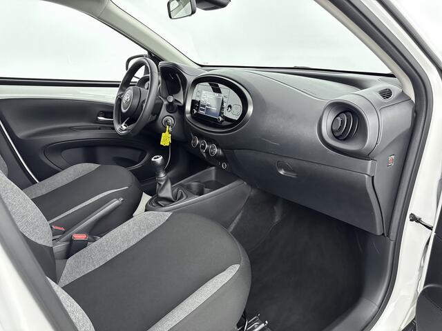 Toyota AYGO X 1.0 VVT-i MT Play | Parkeercamera | Apple Carplay/Android Auto | Airco |