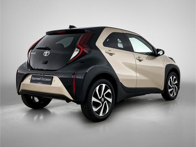 Toyota AYGO X 1.0 VVT-i S-CVT Pulse + | BTW Voertuig | Parkeersensoren voor+achter | Keyless Entry/Start | Climate Control | Cruise Control Adaptive | achteruitrijcamera | Apple CarPlay/Android Auto |