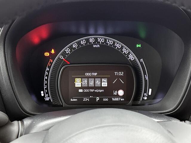 Toyota AYGO X 1.0 VVT-i S-CVT Pulse + | BTW Voertuig | Parkeersensoren voor+achter | Keyless Entry/Start | Climate Control | Cruise Control Adaptive | achteruitrijcamera | Apple CarPlay/Android Auto |