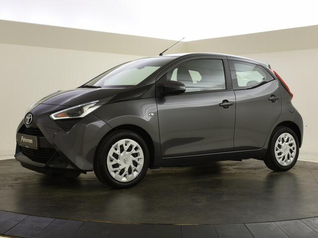 Toyota AYGO 1.0 VVT-i x-play | Carplay/AndroidAuto | Camera | Airco