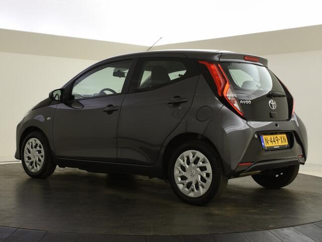 Toyota AYGO 1.0 VVT-i x-play | Carplay/AndroidAuto | Camera | Airco