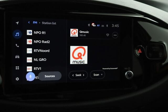 Toyota AYGO X Hybrid 115 GR Sport Stoelverwarming | Keyless entry | Draadloze telefoonlader | Achteruitrijcamera | JBL premium sound |