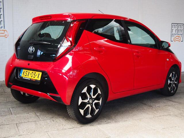 Toyota AYGO 1.0 VVT-i x-joy Automaat (APK:Nieuw) Carplay