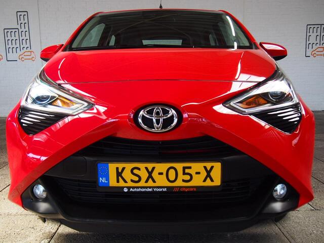 Toyota AYGO 1.0 VVT-i x-joy Automaat (APK:Nieuw) Carplay