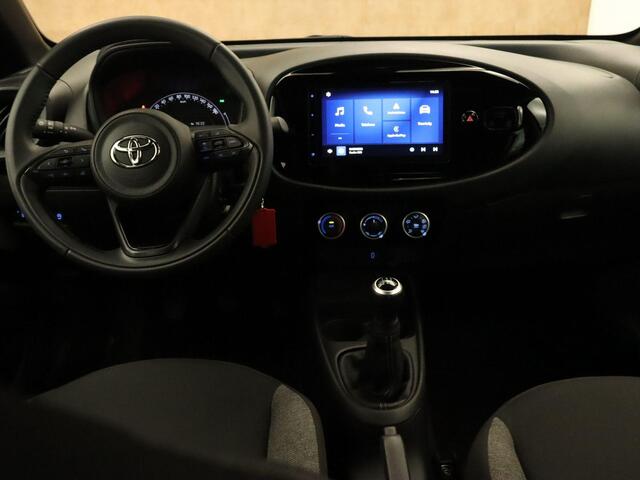 Toyota AYGO X 1.0 VVT-i MT Play - ORIGINEEL NEDERLANDSE AUTO - ACHTERUITRIJCAMERA - CRUISE CONTROL - APPLE CARPLAY/ANDROID AUTO - AIRCO - BLUETOOTH TELEFOONVOORBEREIDING - MULTIMEDIA SCHERM