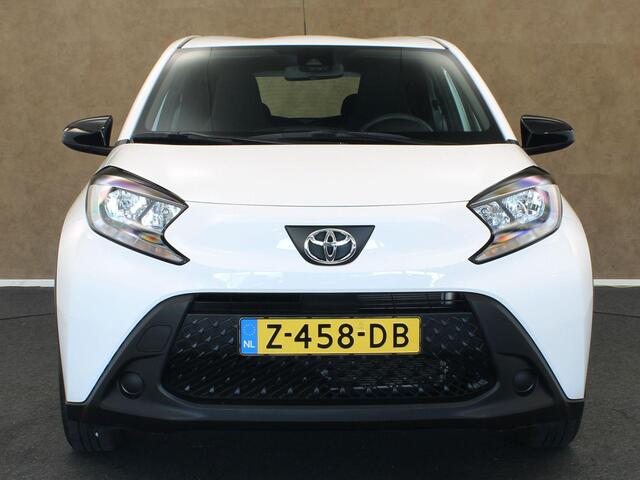 Toyota AYGO X 1.0 VVT-i MT Play - ORIGINEEL NEDERLANDSE AUTO - ACHTERUITRIJCAMERA - CRUISE CONTROL - APPLE CARPLAY/ANDROID AUTO - AIRCO - BLUETOOTH TELEFOONVOORBEREIDING - MULTIMEDIA SCHERM