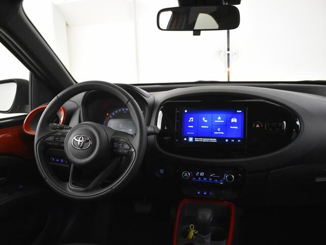 Toyota AYGO X 1.0 VVT-i S-CVT Envy Bi-tone | Stoelverw. | PDC V+A | keyless
