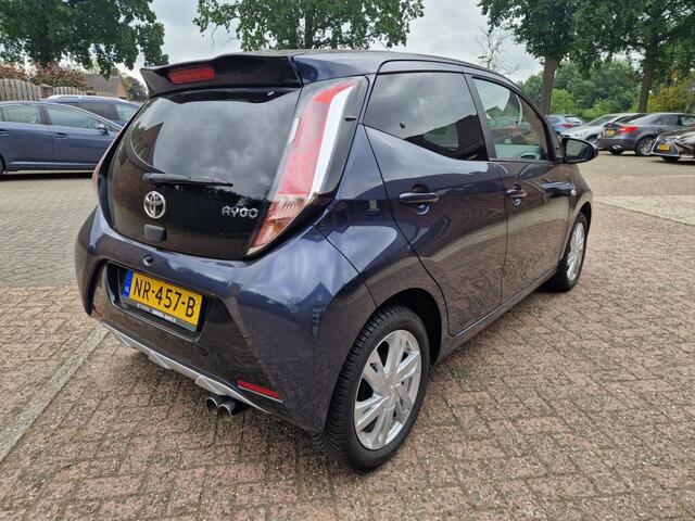 Toyota AYGO 1.0 VVT-i x-sport 5-Drs Airco Navi NL-auto / 1e-Eig. Camera L.m.v. Dealer OH