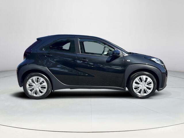 Toyota AYGO X 1.0 VVT-i MT Play | CarPlay | Camera | ACC