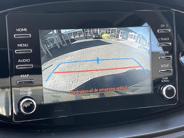 Toyota AYGO X 1.0 VVT-i MT Play | CarPlay | Camera | ACC