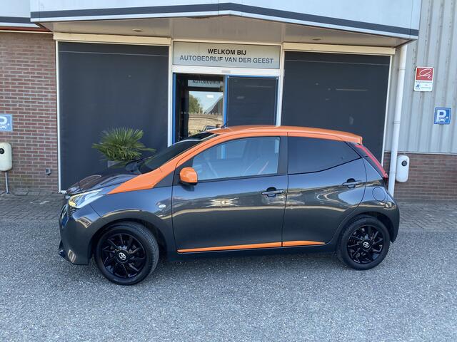 Toyota AYGO 1.0 VVT-i x-JBL