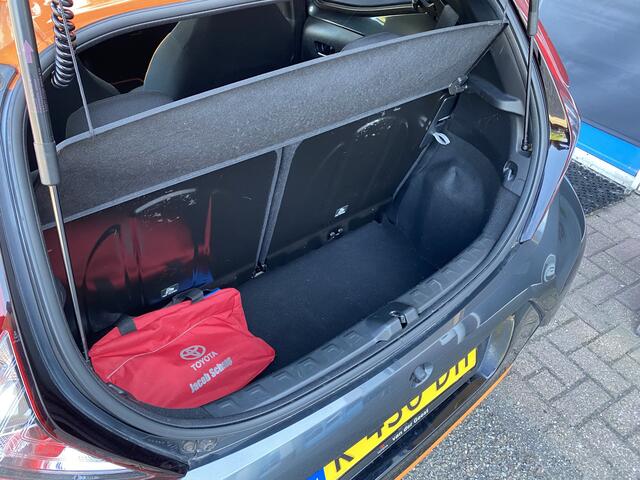 Toyota AYGO 1.0 VVT-i x-JBL