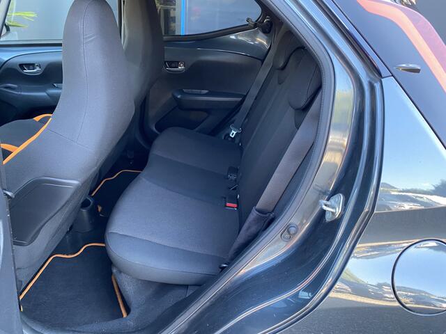 Toyota AYGO 1.0 VVT-i x-JBL