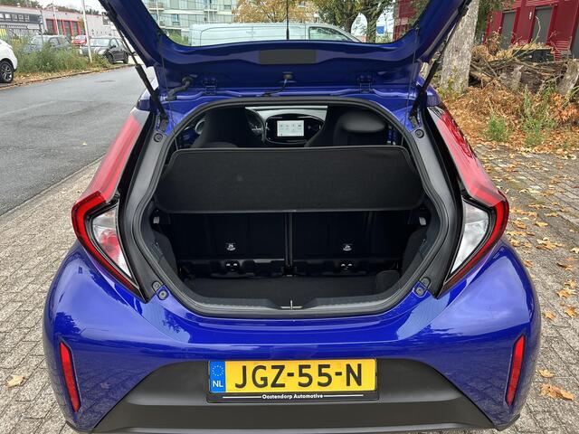 Toyota AYGO X 1.0 VVT-i MT Play