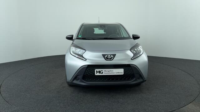 Toyota AYGO X 1.0 VVT-i MT Play
