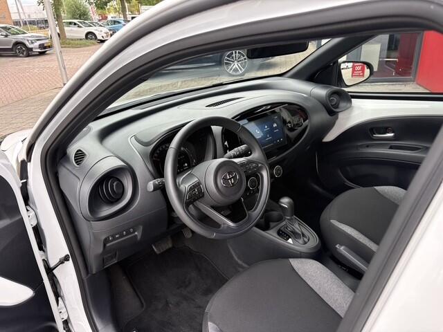 Toyota AYGO X 1.0 VVT-i S-CVT Play | Navi | Camera | Cruise |10.400 km Dealeronderhouden