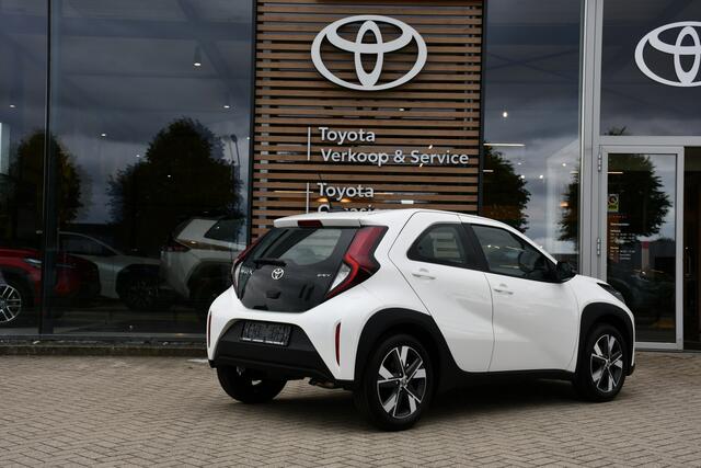 Toyota AYGO X Hybrid 115 Play Automaat 116pk | Go Pack | Nieuw | Direct uit voorraad leverbaar |