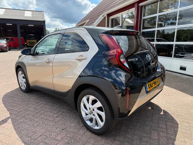 Toyota AYGO 1.0 VVT-I S-CVT PREMIUM AUTOMAAT! Camera/ACC/Stoelverwarming