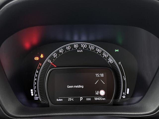 Toyota AYGO X 1.0 VVT-i S-CVT Pulse + | BTW Voertuig | Parkeersensoren voor+achter | Keyless Entry/Start | Climate Control | Cruise Control Adaptive | achteruitrijcamera | Apple CarPlay/Android Auto |