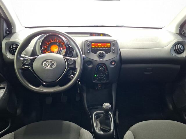 Toyota AYGO 1.0 VVT-i x-fun | BTW Voertuig | Dealer onderhouden | Bluetooth | Airco | Elektrische Ramen voor |