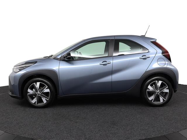 Toyota AYGO X Hybrid 115 play Uit voorraad leverbaar | Apple Carplay/Android Auto | GO PACK |