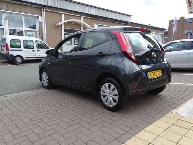 Toyota AYGO 1.0 VVT-i x-fun