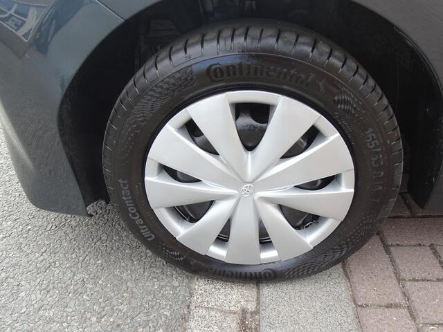 Toyota AYGO 1.0 VVT-i x-fun