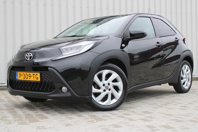Toyota AYGO X 1.0 VVT-i MT first | Incl. 12 maanden garantie | Apple carplay/Android auto | Parkeercamera | DAB radio | Climate control | Adaptieve cruise control |