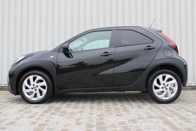 Toyota AYGO X 1.0 VVT-i MT first | Incl. 12 maanden garantie | Apple carplay/Android auto | Parkeercamera | DAB radio | Climate control | Adaptieve cruise control |
