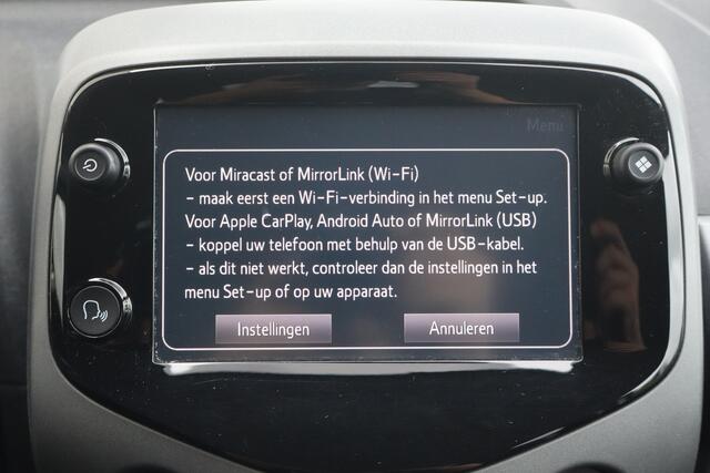 Toyota AYGO 1.0 VVT-i x-joy - NL- Auto!! Apple I Camera I Cruise