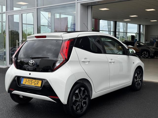 Toyota AYGO 1.0 VVT-i x-joy cabrio
