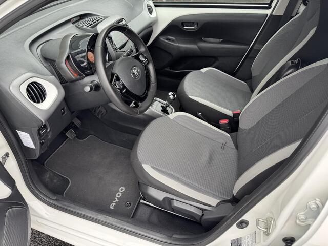 Toyota AYGO 1.0 VVT-i x-joy cabrio