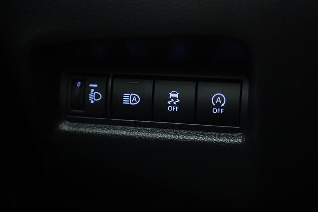 Toyota AYGO X 1.0 VVT-i MT Envy Rijklaar | Bi-Tone | JBL | Camera | Apple CarPlay | Navi | 18'' | Clima | LED