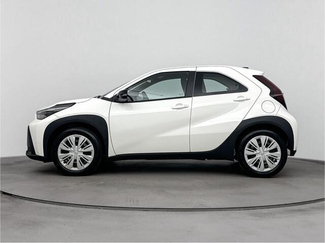 Toyota AYGO X Hybrid 115 play € 1000 inruilpremie, Snel leverbaar
