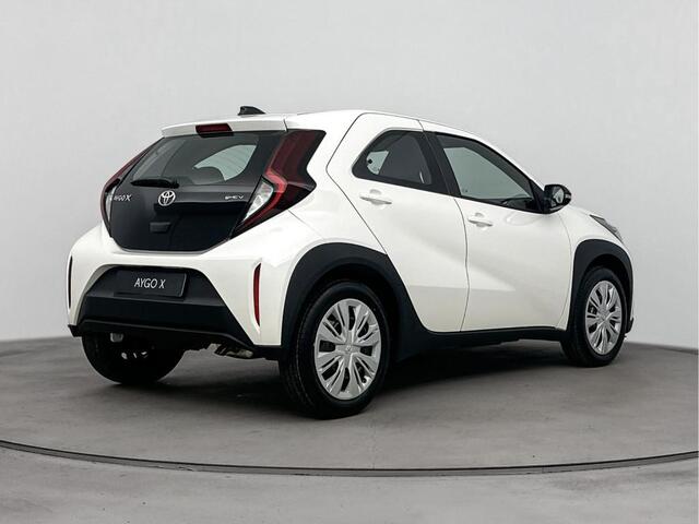 Toyota AYGO X Hybrid 115 play € 1000 inruilpremie, Snel leverbaar