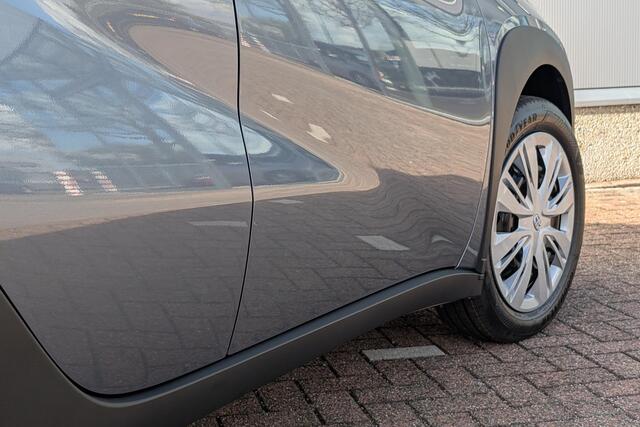Toyota AYGO X Hybrid 115 play € 1000 inruilpremie, Snel leverbaar