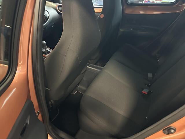 Toyota AYGO X Hybrid 115 pulse € 1000 inruilpremie, Snel leverbaar