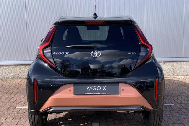 Toyota AYGO X Hybrid 115 envy € 1000 inruilpremie, Snel leverbaar