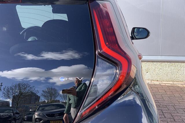 Toyota AYGO X Hybrid 115 envy € 1000 inruilpremie, Snel leverbaar