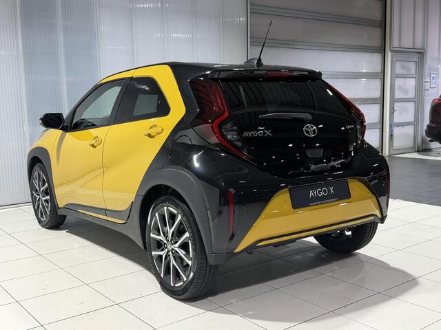 Toyota AYGO X Hybrid 115 GR Sport JBL-AUDIO , 18'' LM-VELGEN , KEYLESS , PARKEERSENSOREN V+A , STOELVERW , NAVI , CLIMA