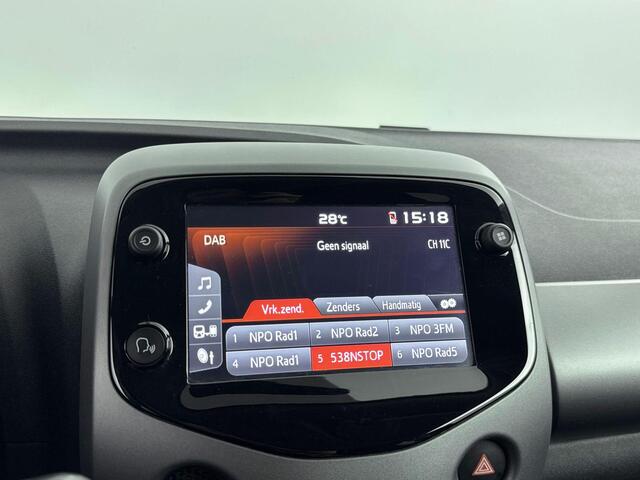 Toyota AYGO 1.0 VVT-i x-joy | Airco | LM velgen | Elektrische ramen | Climate control | Apple carplay/android auto | Achteruitrij camera |