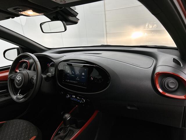 Toyota AYGO X 1.0 VVT-i S-CVT Pulse + | BTW Voertuig | Parkeersensoren voor+achter | Keyless Entry/Start | Climate Control | Cruise Control Adaptive | achteruitrijcamera | Apple CarPlay/Android Auto |
