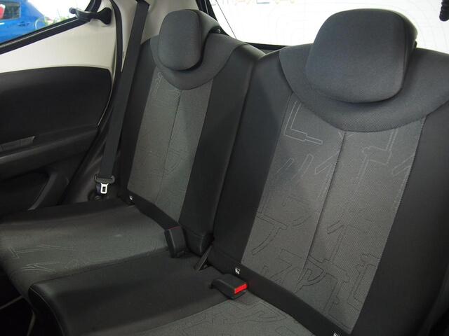 Toyota AYGO 1.0 VVT-i x-wave Camera Sunroof (APK:Nieuw) Incl.Garantie