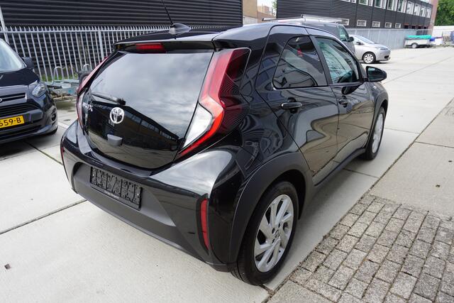 Toyota AYGO X 1.0 VVT-i MT Pulse |Carplay|Camera|Stoelverwarming|