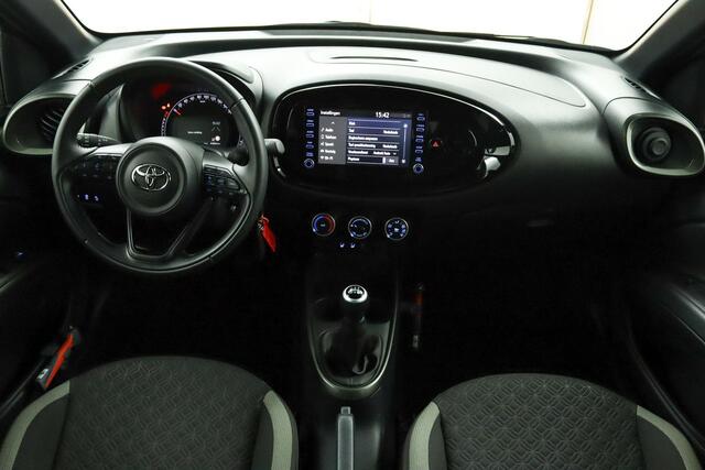 Toyota AYGO X 1.0 VVT-i MT Pulse | Apple Carplay/Android Auto | Stoelverwarming | Airco | Fietsendragerbeugel |