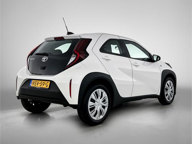 Toyota AYGO X 1.0 VVT-i MT Play | BTW voertuig | Apple CarPlay/Android Auto | Cruise Control Adaptive | Airco | Achteruitrijcamera | Elektrisch verstelbare spiegels | Elektrische ramen voor |