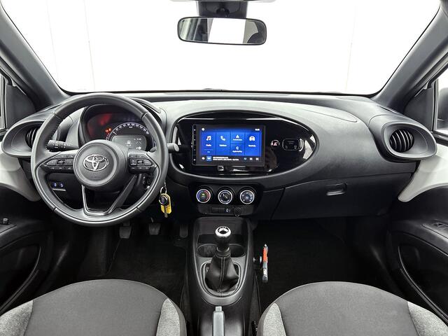 Toyota AYGO X 1.0 VVT-i MT Play | BTW voertuig | Apple CarPlay/Android Auto | Cruise Control Adaptive | Airco | Achteruitrijcamera | Elektrisch verstelbare spiegels | Elektrische ramen voor |