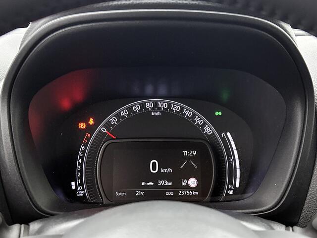 Toyota AYGO X 1.0 VVT-i MT Play | BTW voertuig | Apple CarPlay/Android Auto | Cruise Control Adaptive | Airco | Achteruitrijcamera | Elektrisch verstelbare spiegels | Elektrische ramen voor |