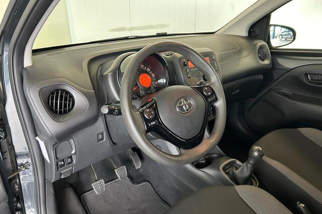 Toyota AYGO 1.0 VVT-i X-Fun, Airco, Bluetooth